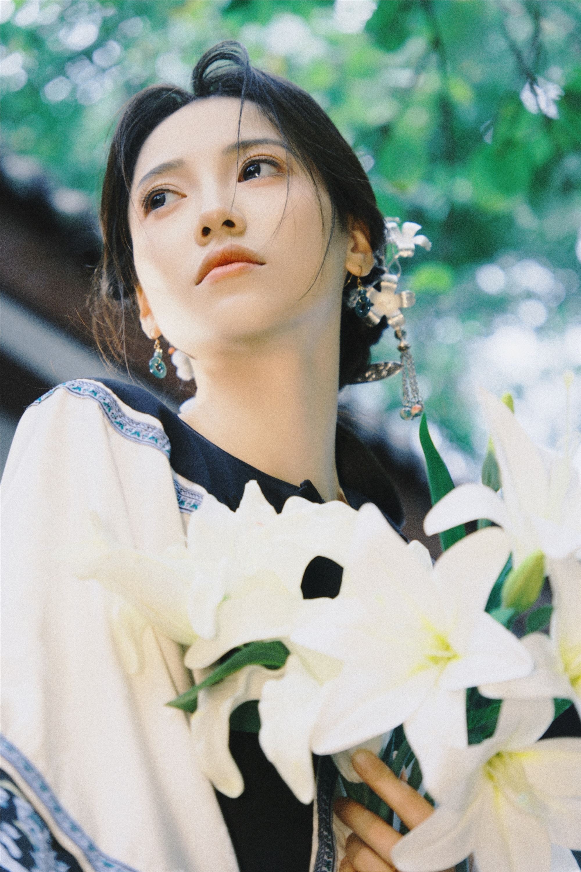 YITUYU艺图语 2025.01.12 锁清秋 珠珠